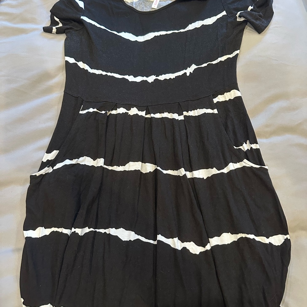 Black and White Midi Dress